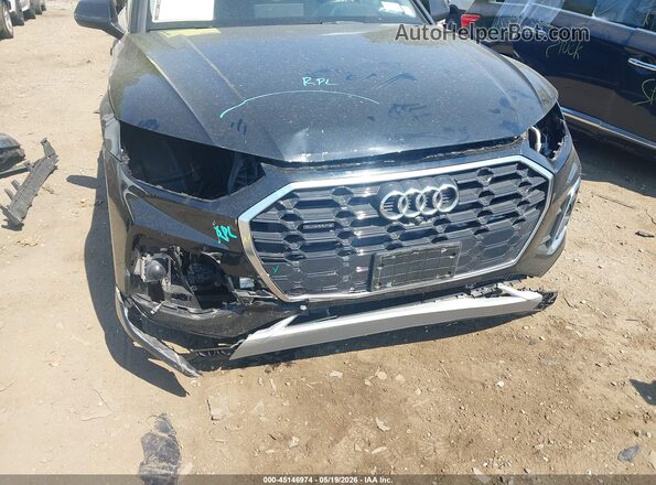 WA1E2AFY6M2140366 2021 AUDI Q5 Black Вид спереду