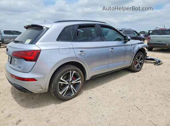 WA1EAAFY1S2016408 2025 AUDI Q5 Silver Trasero derecho