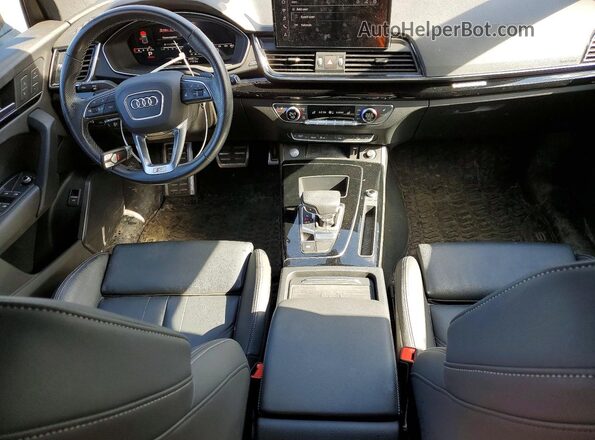 WA1EAAFY2M2063935 2021 AUDI Q5 Black 