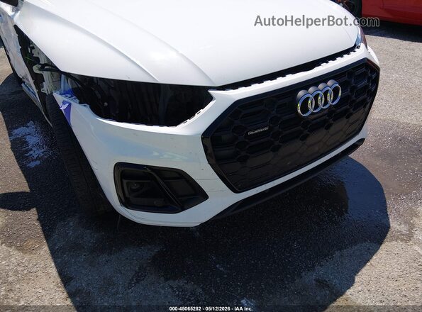 WA1EAAFY2N2118904 2022 AUDI Q5 White 
