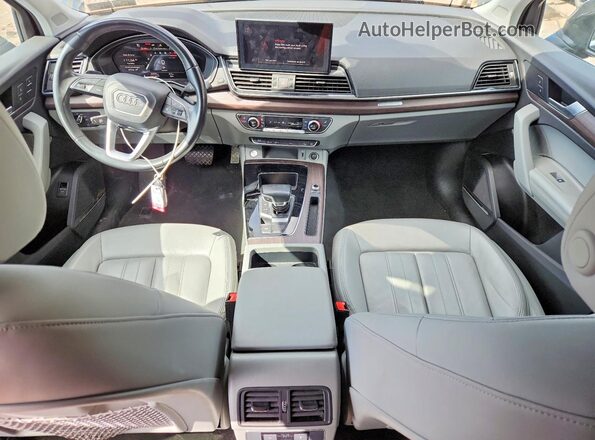 WA1EAAFY4N2106818 2022 AUDI Q5 Black 