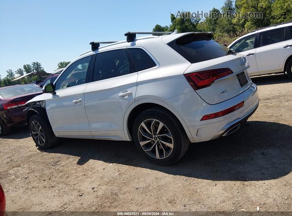 WA1EAAFY9N2076005 2022 AUDI Q5 White 