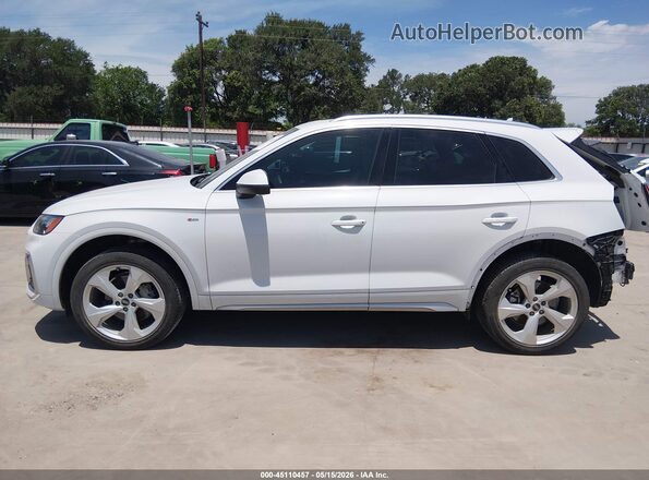WA1EAAFYXP2104445 2023 AUDI Q5 White 