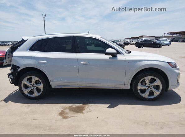 WA1EAAFYXP2104445 2023 AUDI Q5 White Vista interior de 360 grados