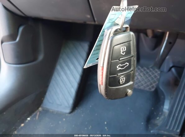 WA1ECCFS7JR034581 2018 AUDI Q3 Серебряный Вид панели приборов