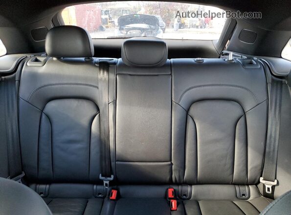 WA1ECCFSXHR002959 2017 AUDI Q3 Черный Вид задних сидений