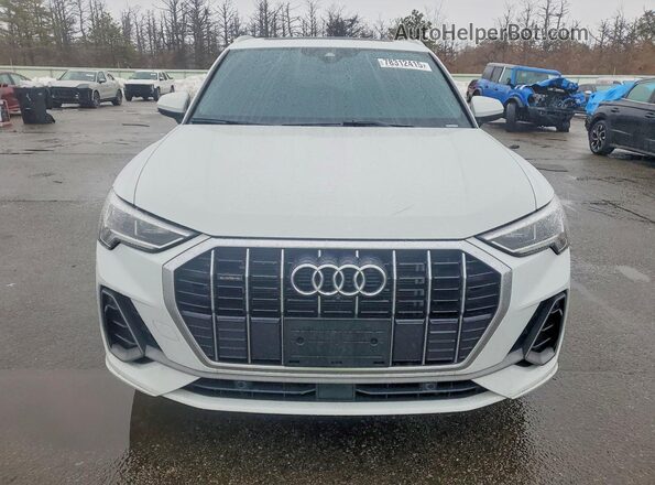 WA1EECF30N1049561 2022 AUDI Q3 White Դիմացի տեսք