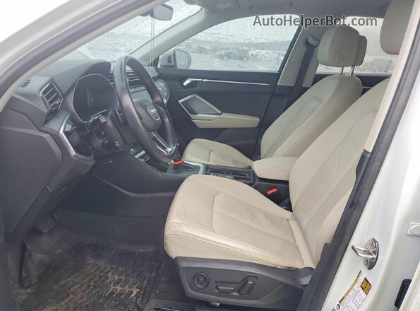 WA1EECF30N1049561 2022 AUDI Q3 White Սալոնի դիմացի տեսք