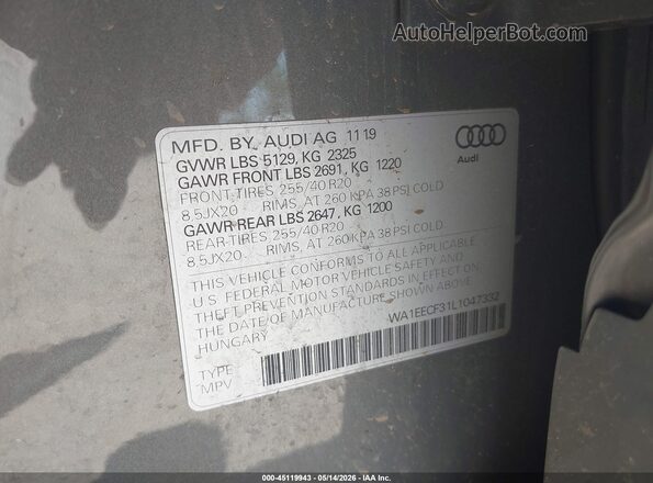 WA1EECF31L1047332 2020 AUDI Q3 Gray ძრავის განყოფილების ხედი