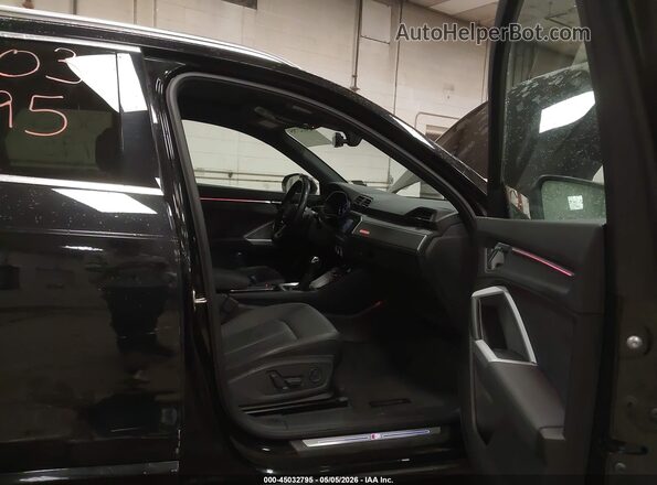 WA1EECF31M1056730 2021 AUDI Q3 Black Widok wnętrza z przodu