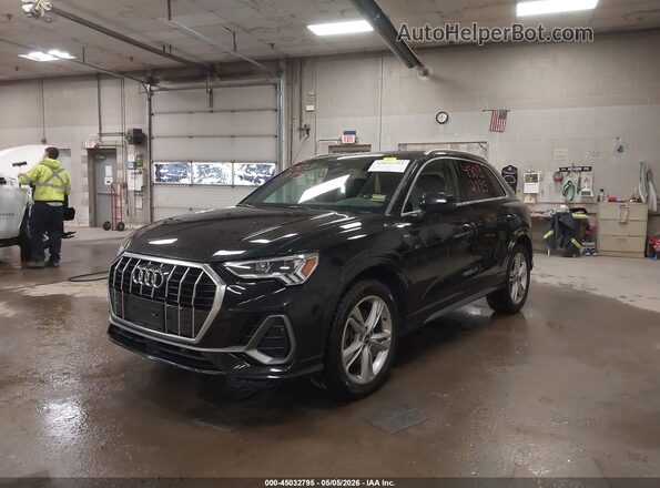 WA1EECF31M1056730 2021 AUDI Q3 Black Przód lewy