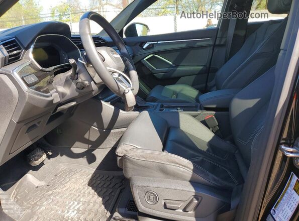 WA1EECF33P1051582 2023 AUDI Q3 Black 