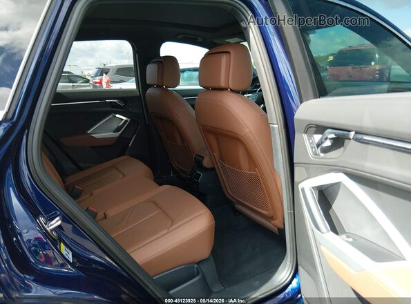 WA1EECF36M1111639 2021 AUDI Q3 Blue VIN sticker view