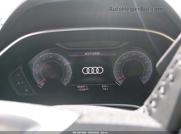 WA1EECF37L1024735 2020 AUDI Q3 Gray Հետևի նստատեղերի տեսք