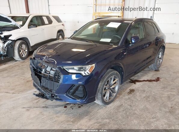WA1EECF38R1033940 2024 AUDI Q3 Dark Blue Widok z przodu