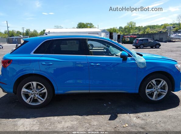 WA1EECF39L1104053 2020 AUDI Q3 Blue Vista interior trasera