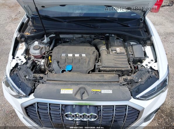 WA1EECF3XP1020815 2023 AUDI Q3 White Rear view
