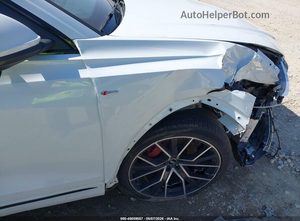 WA1EVAF10KD040422 2019 AUDI Q8 White 