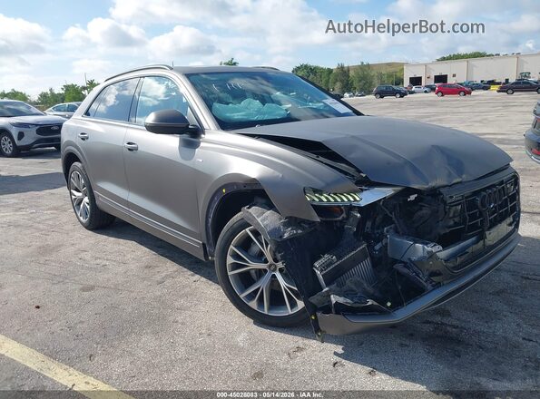 WA1EVAF17MD028755 2021 AUDI Q8 Gray Դիմացի տեսք