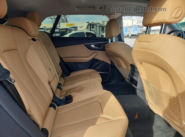 WA1EVAF18MD012905 2021 AUDI Q8 White უკანა სავარძლების ხედი
