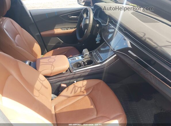 WA1EVBF10PD025352 2023 AUDI Q8 Black Vista interior delantera