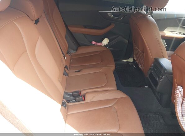 WA1EVBF10PD025352 2023 AUDI Q8 Black Vista de la etiqueta del VIN