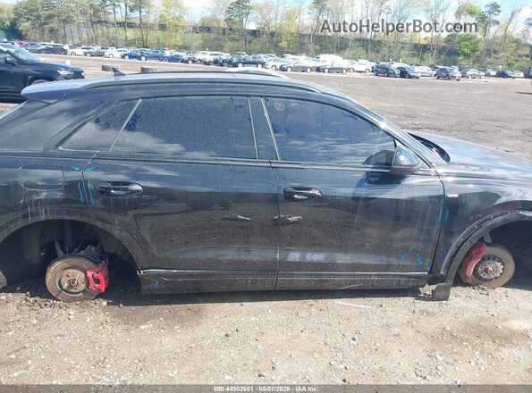 WA1EVBF10PD025352 2023 AUDI Q8 Black Vista interior trasera