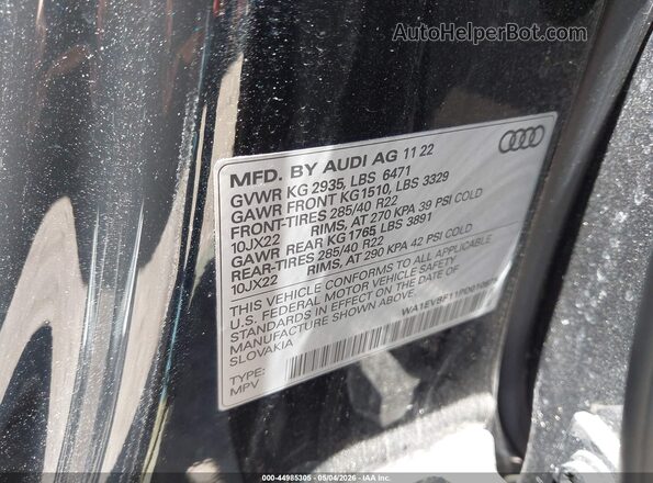 WA1EVBF11PD010875 2023 AUDI Q8 Black Вид підкапотного простору