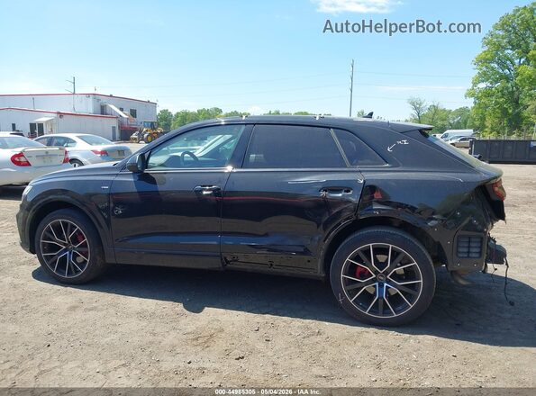 WA1EVBF11PD010875 2023 AUDI Q8 Black Панорамний вид салону 360°