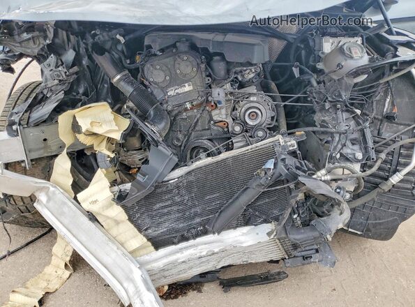 WA1FAAFY7R2017559 2024 AUDI Q5 Gray Vista del compartimento del motor