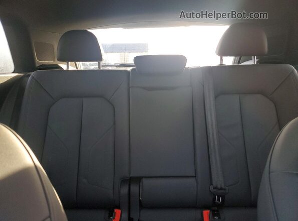 WA1FECF36L1028554 2020 AUDI Q3 Black Rear seats view