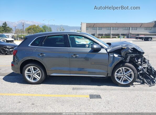 WA1G2AFY0P2097334 2023 AUDI Q5 Gray Widok wnętrza z tyłu