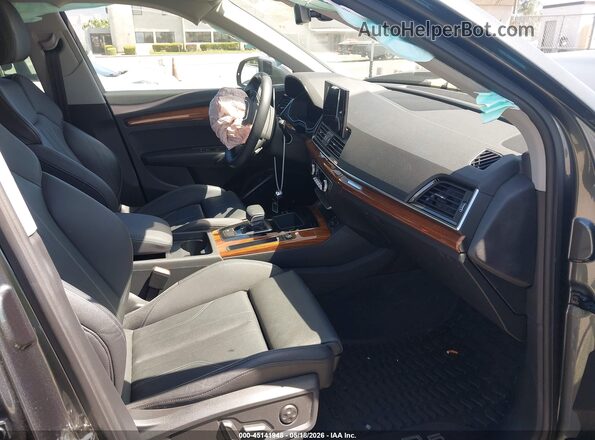 WA1G2AFY0P2097334 2023 AUDI Q5 Gray Widok wnętrza z przodu