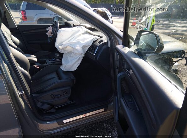 WA1GAAFY2R2020115 2024 AUDI Q5 Gray Vista interior delantera