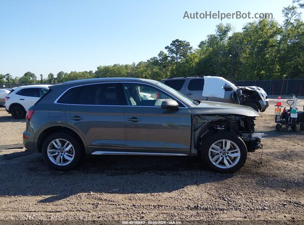 WA1GAAFY2R2020115 2024 AUDI Q5 Gray Vista interior trasera