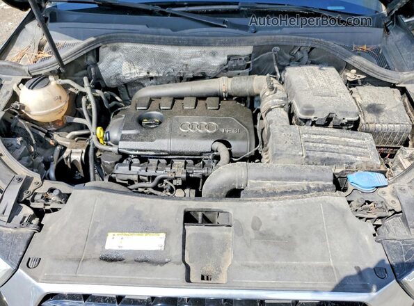 WA1GCCFS1HR003510 2017 AUDI Q3 Black Engine compartment view
