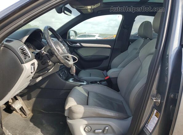 WA1GCCFSXHR002873 2017 AUDI Q3 Серебряный Вид салона спереди