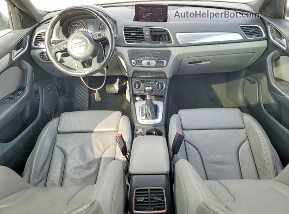 WA1GCCFSXHR002873 2017 AUDI Q3 Серебряный Вид панели приборов