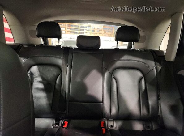 WA1GFCFS2GR012416 2016 AUDI Q3 Charcoal Widok tylnych siedzeń