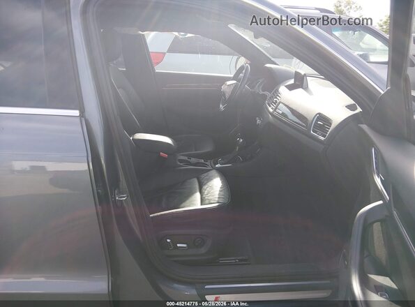 WA1GFCFS3GR007595 2016 AUDI Q3 Gray Front interior view
