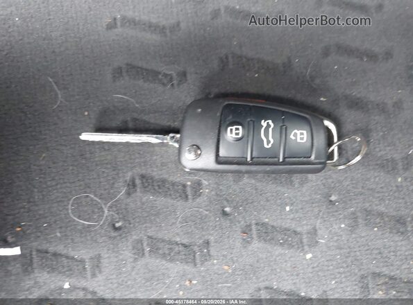 WA1GFCFS5GR010479 2016 AUDI Q3 Blue Dashboard view