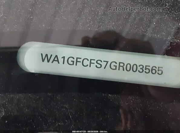 WA1GFCFS7GR003565 2016 AUDI Q3 Серебряный Вид подкапотного пространства