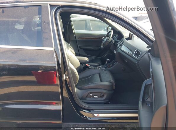 WA1HCCFS3JR004264 2018 AUDI Q3 Black Widok wnętrza z przodu