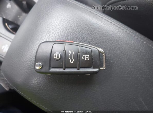 WA1HCCFS4JR021204 2018 AUDI Q3 Gray Вид панелі приладів
