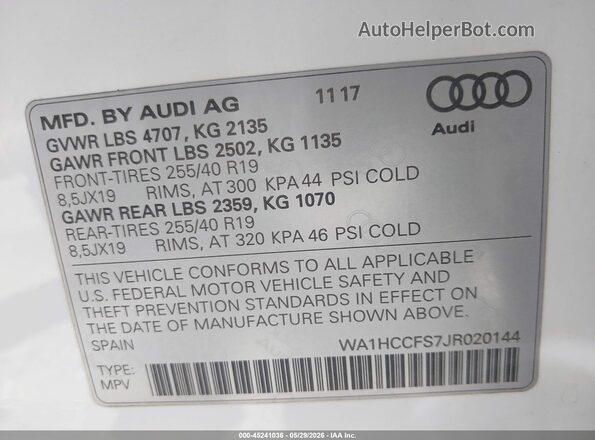 WA1HCCFS7JR020144 2018 AUDI Q3 White Engine compartment view