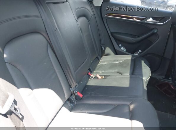 WA1JCCFS3HR004115 2017 AUDI Q3 Black VIN կոդի պիտակի տեսք