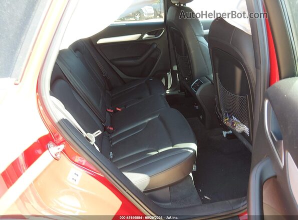 WA1JCCFS5JR018555 2018 AUDI Q3 Red VIN sticker view
