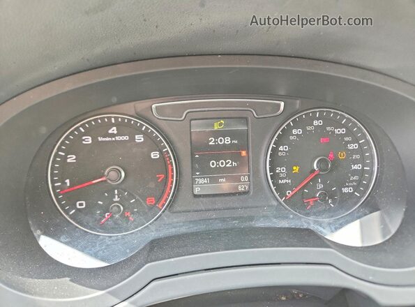 WA1JCCFS7JR031081 2018 AUDI Q3 Black ხელსაწყოთა პანელის ხედი