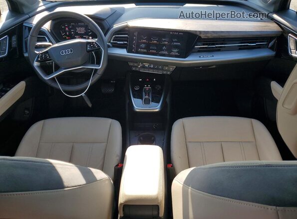 WA1KUBFZ1SP056788 2025 AUDI Q4 Black 