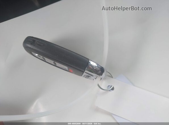 WA1L2AFP1HA094553 2017 AUDI Q5 White Dashboard view